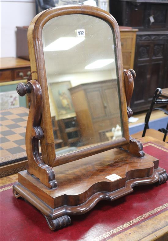 A Victorian mahogany toilet mirror W.49cm